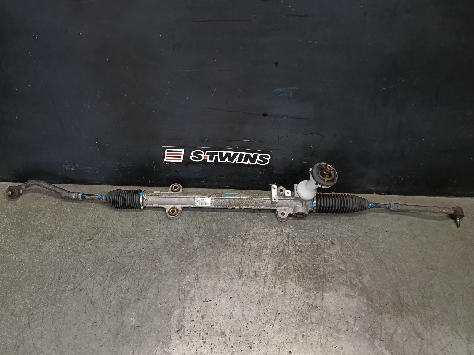 Used auto part listing image: 2014 HYUNDAI SANTA FE STEERING BOX RACK DM, 06/12-02/18 0000408114