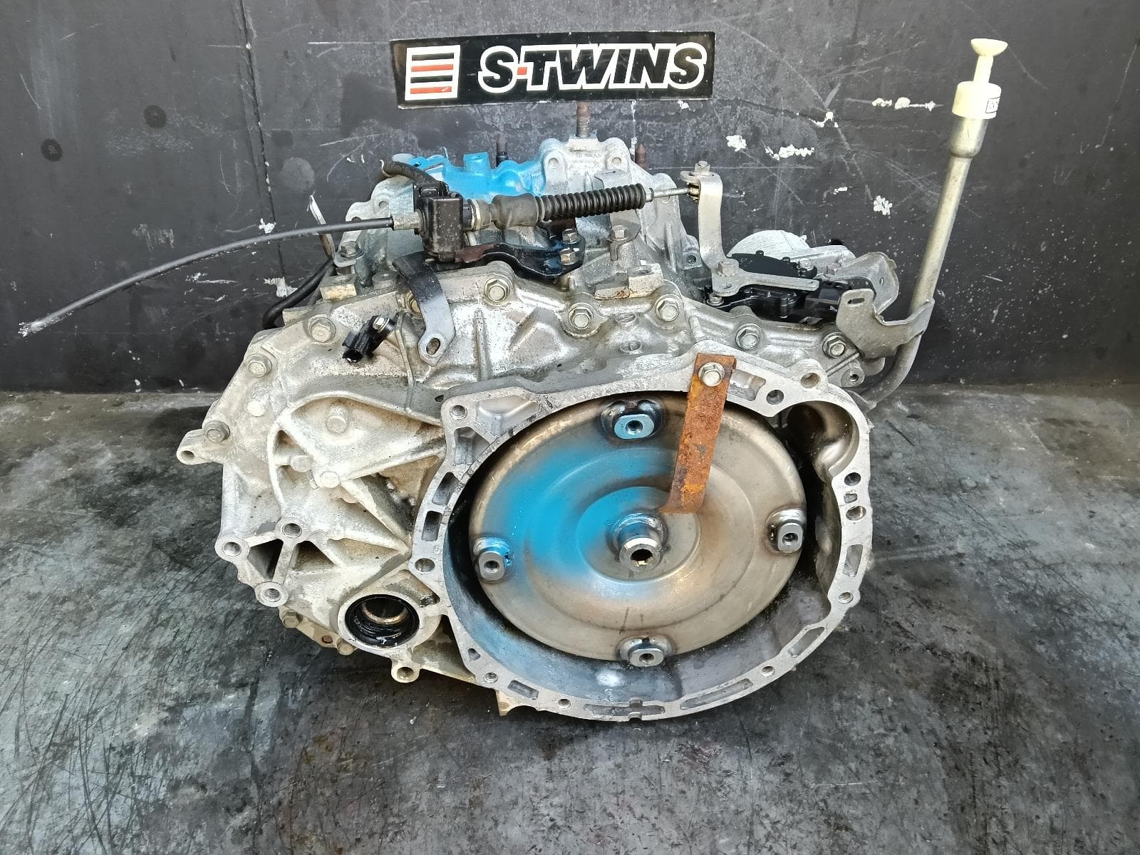 Used auto part listing image: 2013 MITSUBISHI ASX TRANS GEARBOX AUTO, FWD, PETROL, 2.0, 4B11, XA-XD, NO GOVERNOR TYPE, F1CJA-2-B3W CODE, 05/10-12/24 0000407617