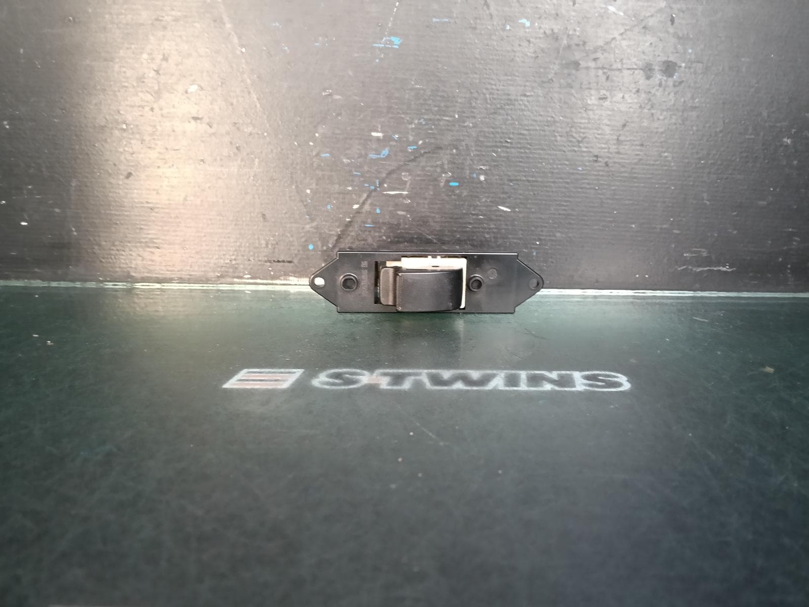 Used auto part listing image: 2013 MITSUBISHI ASX PWR DR WIND SWITCH LH FRONT, XA-XD, 05/10-12/24 0000407628