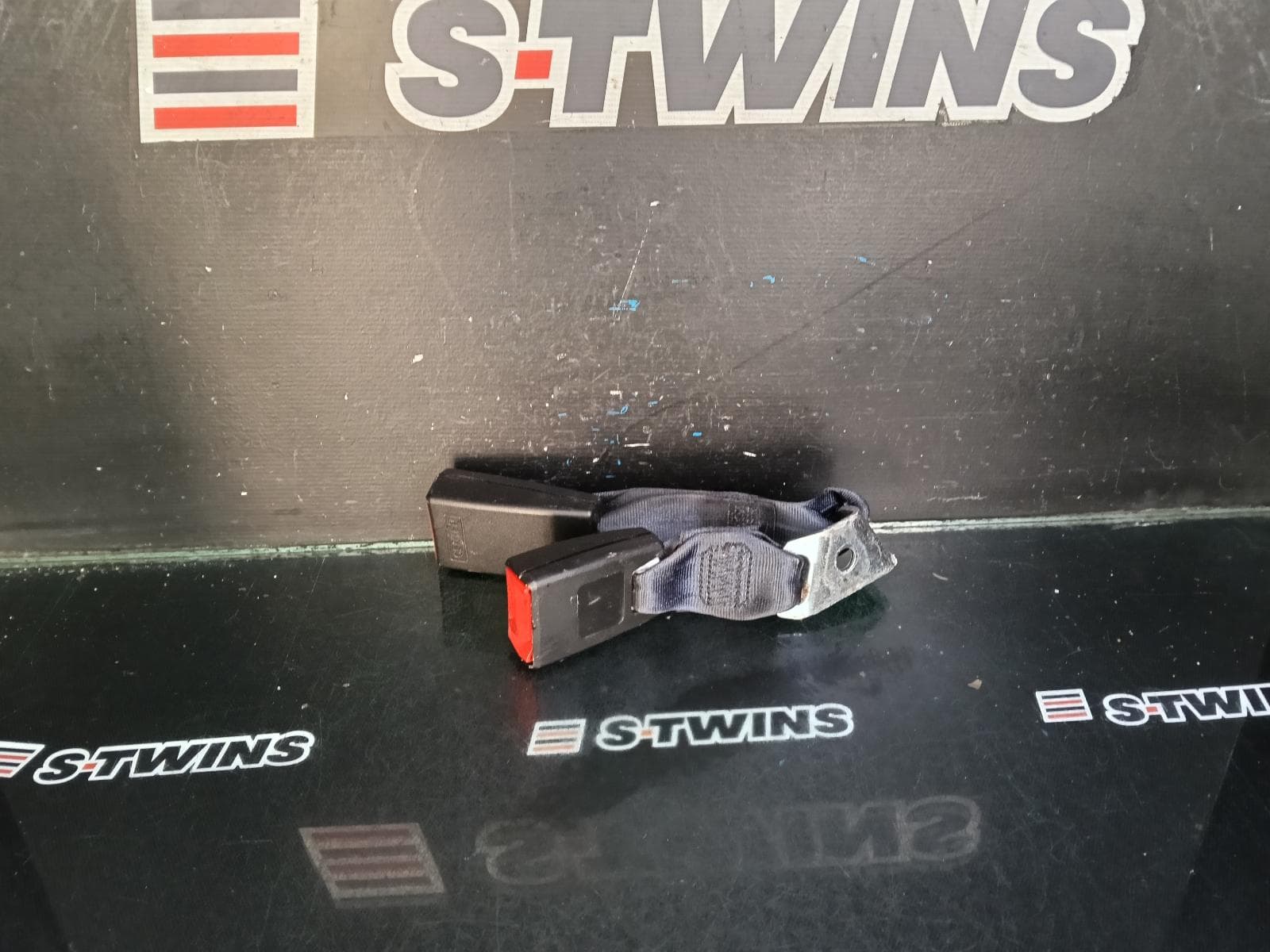 Used auto part listing image: 2013 MITSUBISHI ASX SEAT BELT STALK RH REAR, SEAT BELT STALK ONLY, XA-XD, 05/10-12/24 0000407641