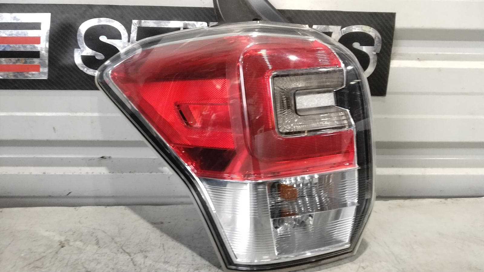 Used auto part listing image: 2017 SUBARU FORESTER LEFT TAILLIGHT SJ, IN BODY, LED TYPE, 01/16-08/18 0000407389