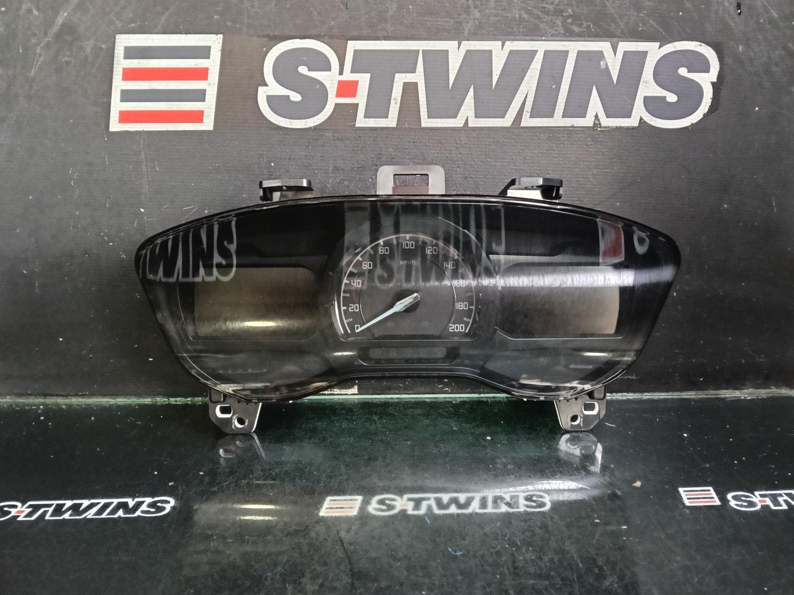 Used auto part listing image: 2022 FORD EVEREST INSTRUMENTCLUSTER UA, TREND/TITANIUM/SPORT, 07/15-05/22 0000409030