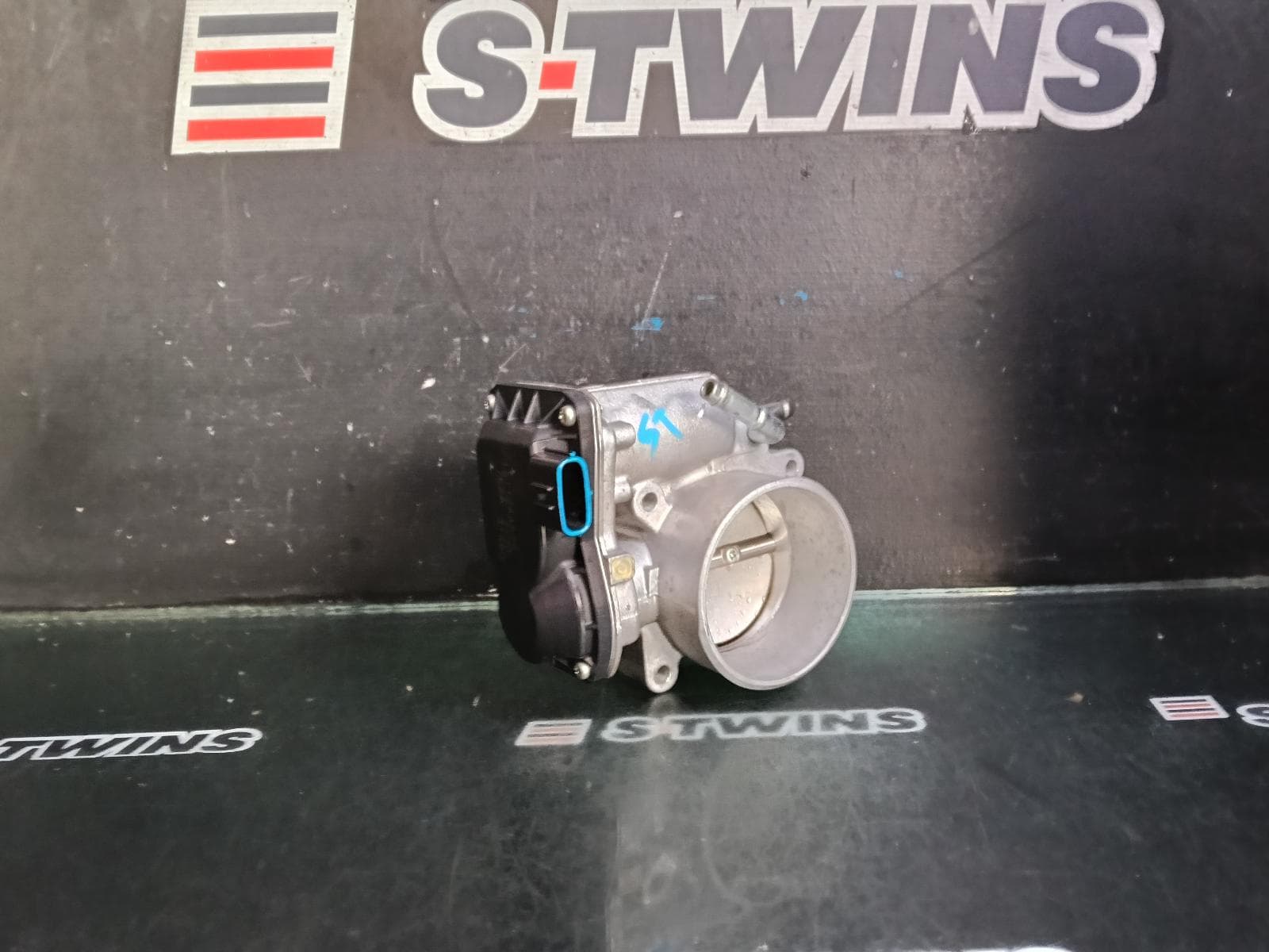 Used auto part listing image: 2021 SUBARU OUTBACK THROTTLE BODY 2.5, PETROL, 7TH GEN, 12/20- 0000408718