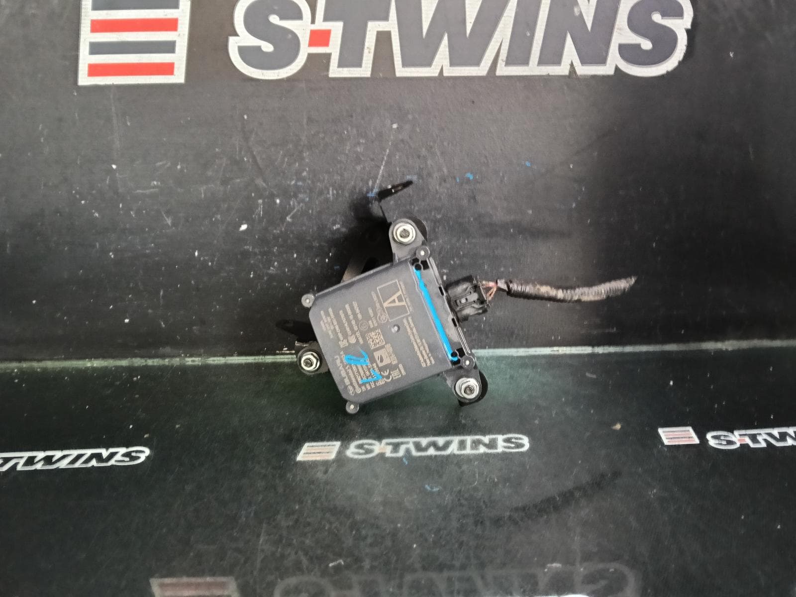 Used auto part listing image: 2021 SUBARU OUTBACK REVERSE CAMERA 7TH GEN, BLIND SPOT MONITOR SENSOR (LH REAR BEHIND BUMPER), 12/20- 0000408729