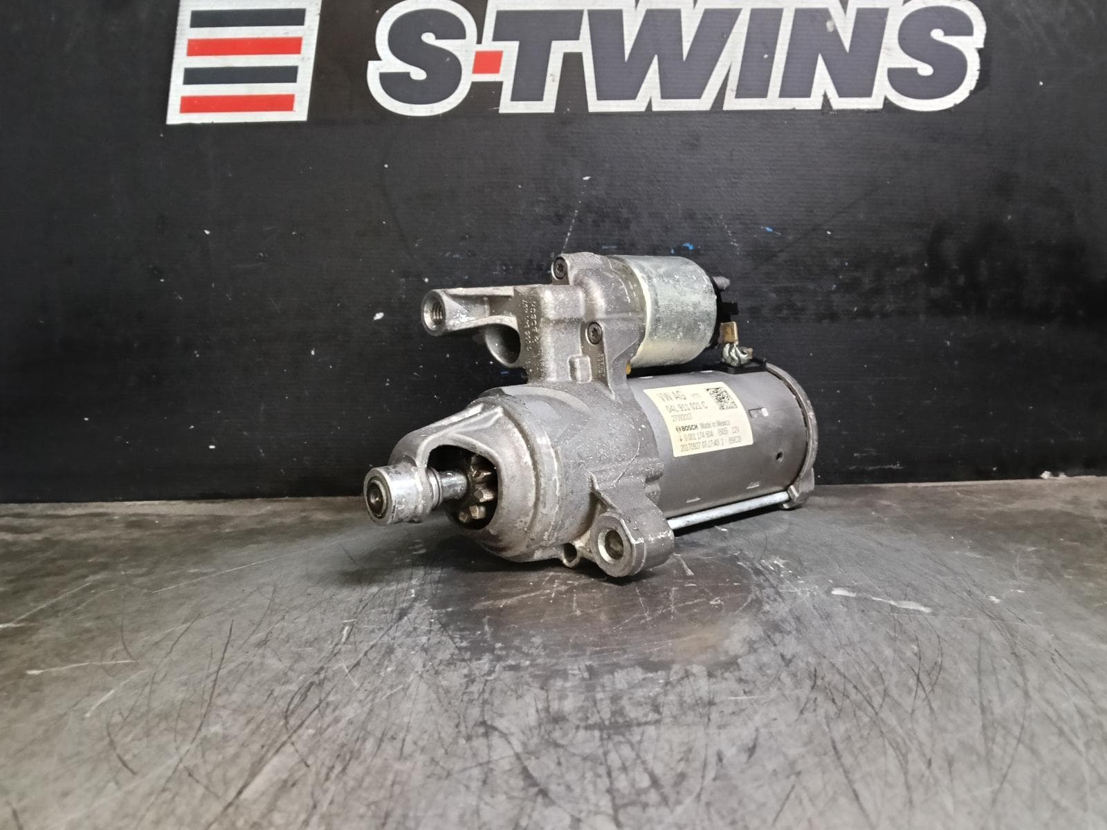 Used auto part listing image: 2018 AUDI Q5 STARTER FY, DIESEL, TURBO, 2.0, BOSCH, 02/17-08/20 0000408877