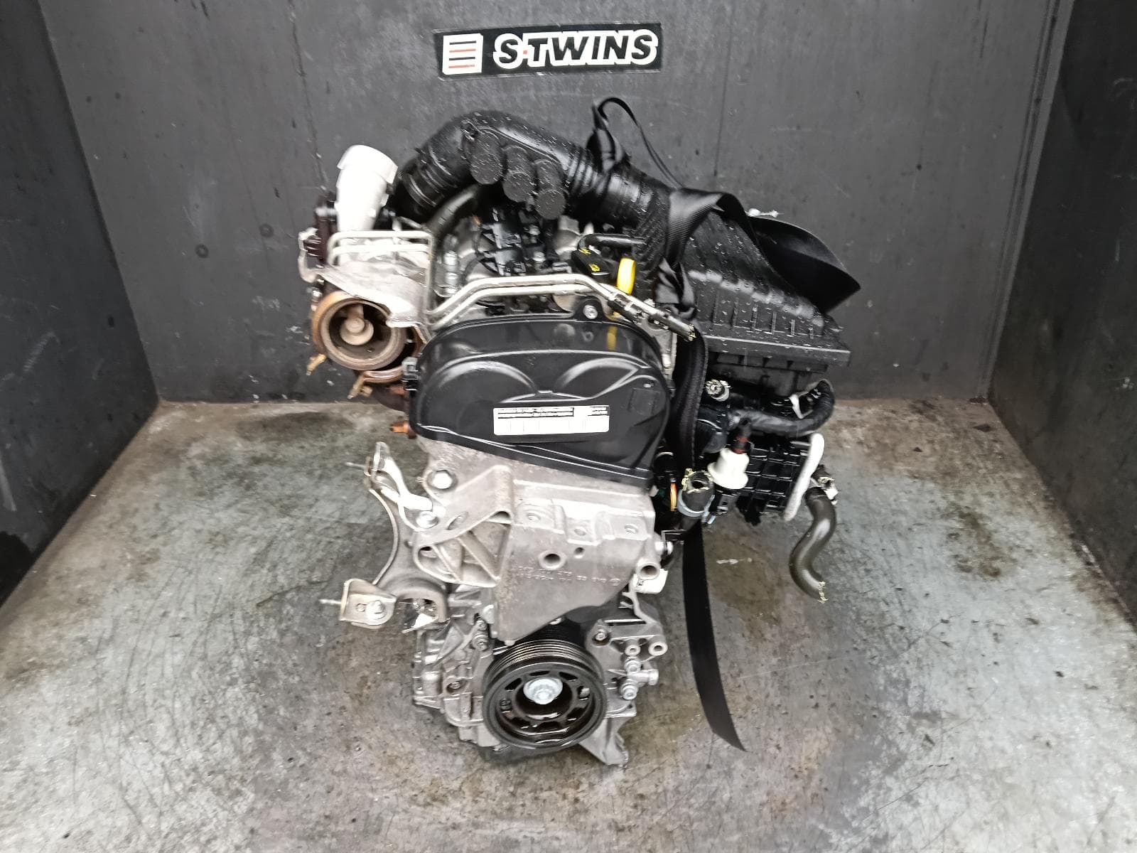 Used auto part listing image: 2019 VOLKSWAGEN GOLF ENGINE PETROL, 1.4, TURBO, GEN 7, CZDA CODE, 07/15-08/20 0000408353
