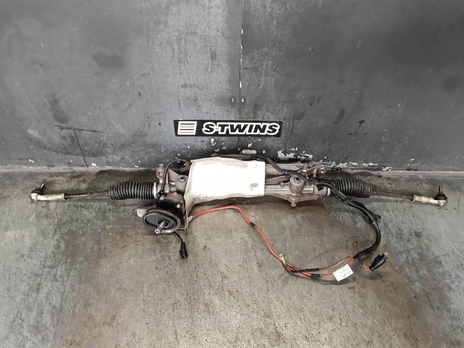 Used auto part listing image: 2019 VOLKSWAGEN GOLF STEERING BOX RACK GEN 7, TSI/COMFORTLINE/HIGHLINE/TRENDLINE, 11/12-08/20 0000408373