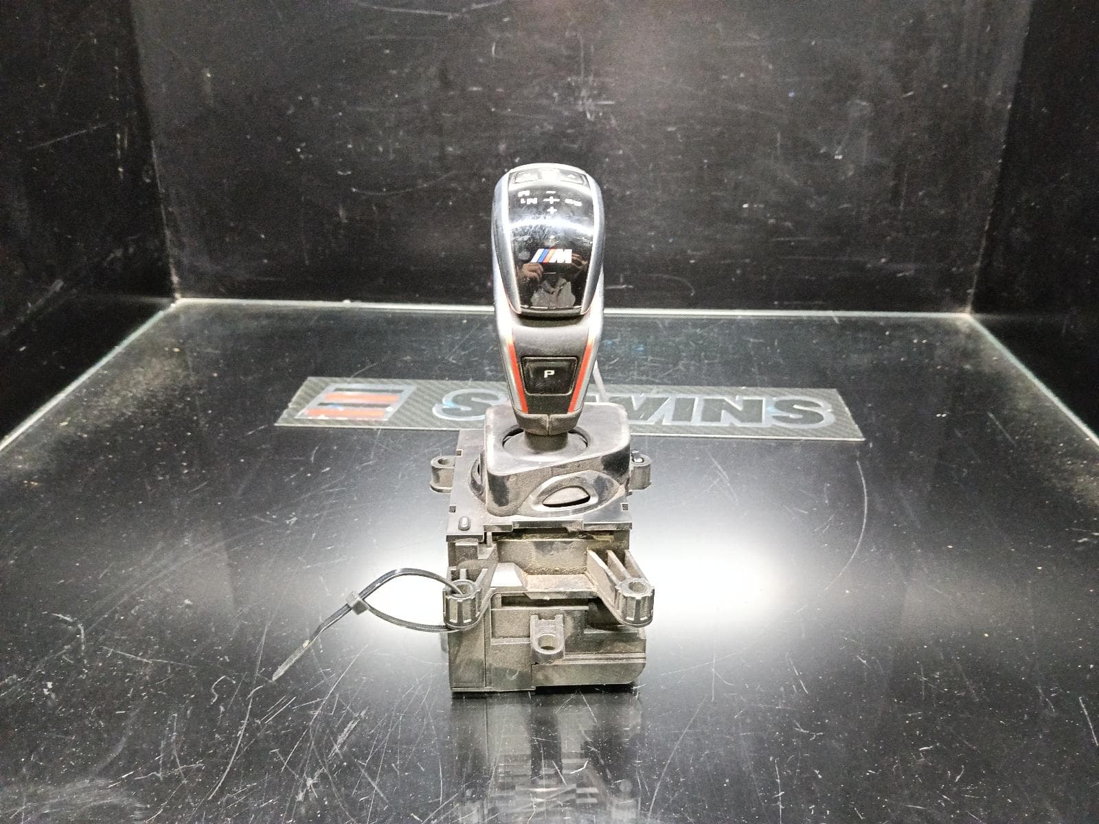 Used auto part listing image: 2019 BMW X3 GEAR STICK SHIFTER G01, 08/17-08/24 0000408008