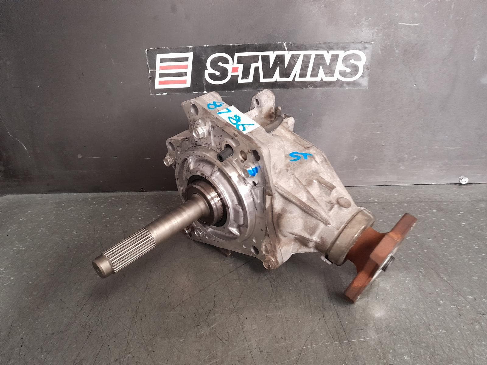 Used auto part listing image: 2013 NISSAN DUALIS TRANSFER CASE J10 10/07-05/14 0000337177