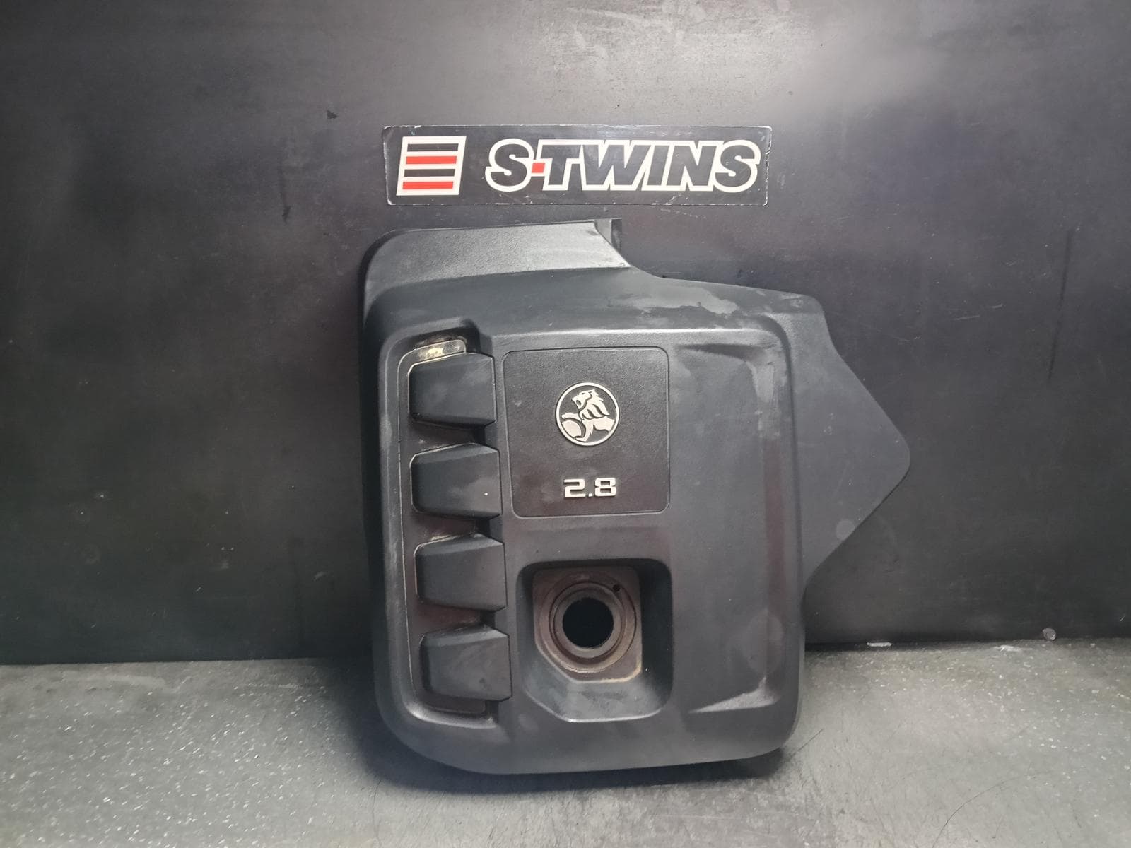 Used auto part listing image: 2019 HOLDEN COLORADO ENGINE COVER DIESEL, 2.8, TURBO, RG/RG 7, 09/13-12/20 0000409782