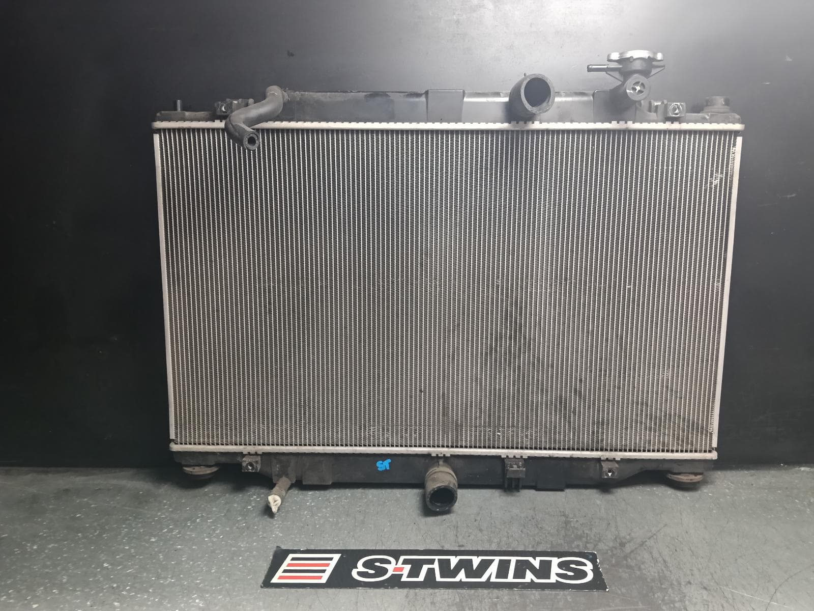Used auto part listing image: 2014 MAZDA CX5 RADIATOR AUTO, DIESEL, KE, 02/12-12/16 0000413045