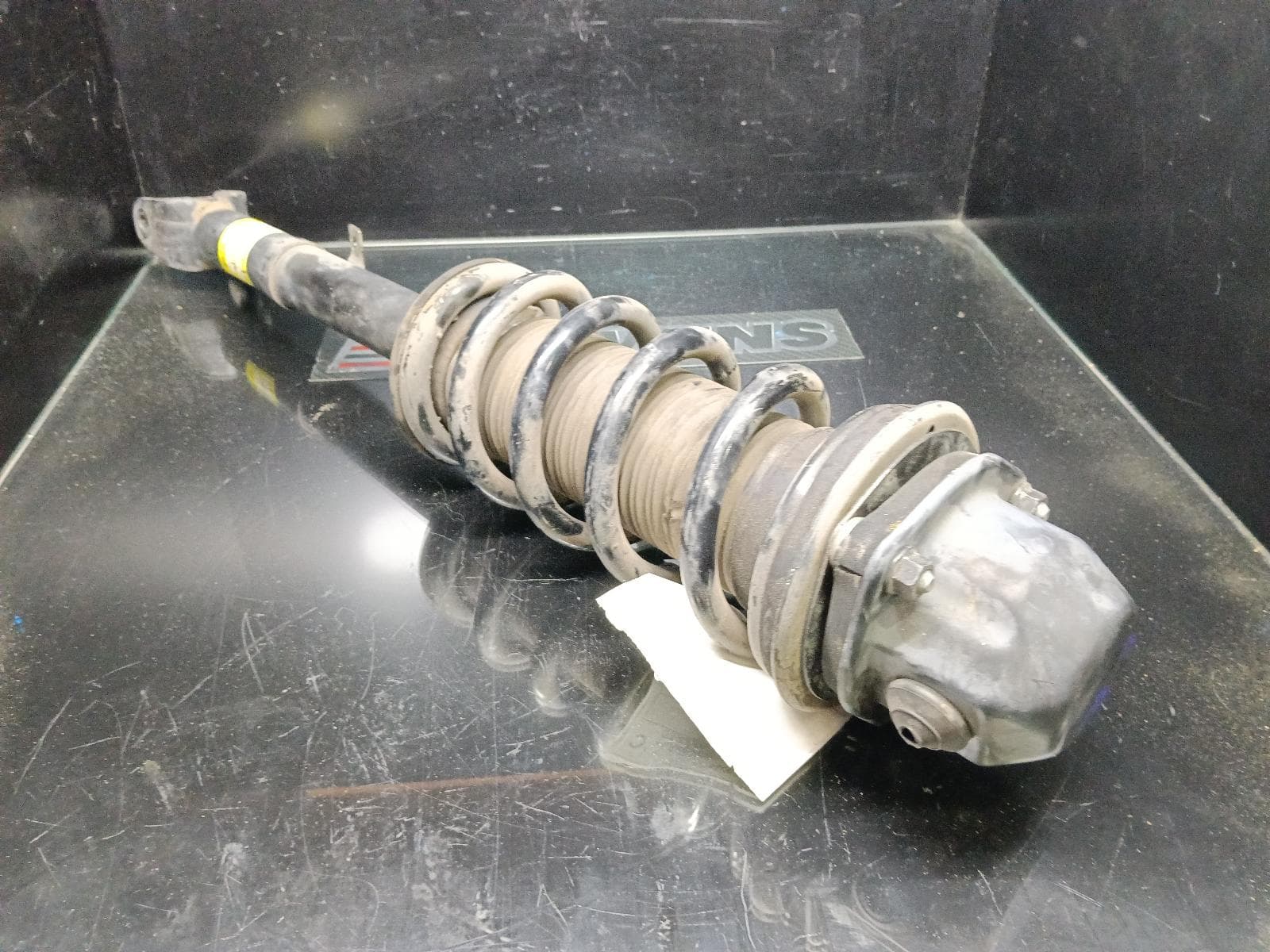 Used auto part listing image: 2019 LEXUS RC RIGHT FRONT STRUT XC10, 11/14-11/25 0000408833