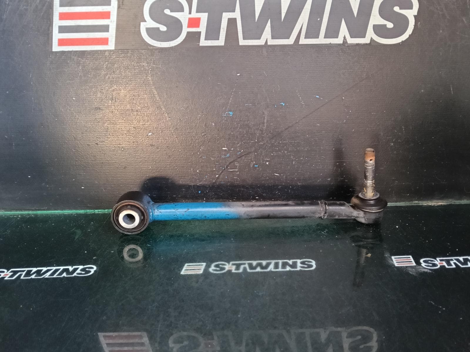 Used auto part listing image: 2018 SUBARU IMPREZA RIGHT REAR TRAILING ARM LOWER CONTROL ARM-FRONT, G5, 09/16-09/23 0000410249