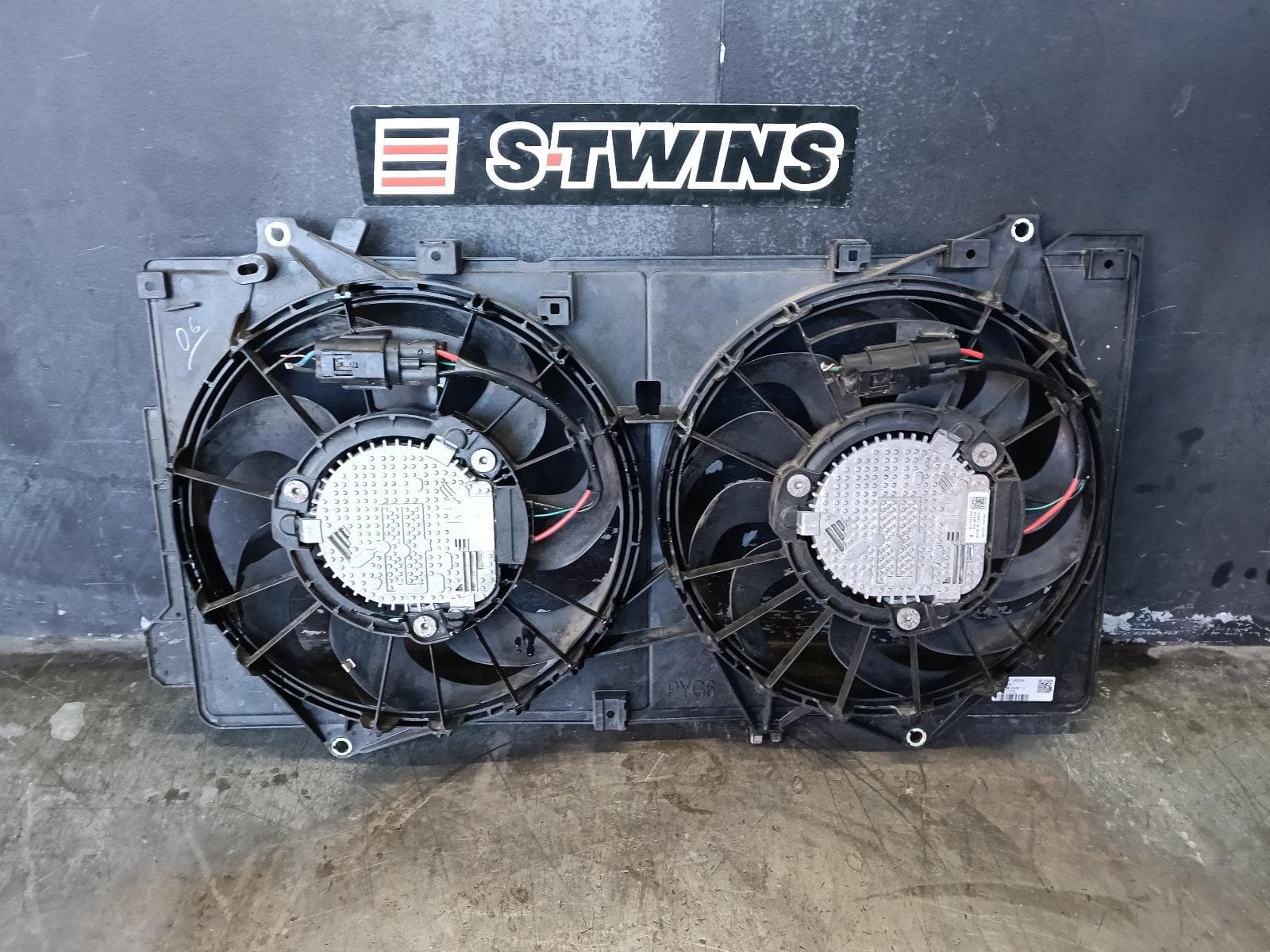 Used auto part listing image: 2018 MAZDA 6 FAN DUAL FAN ASSY, PETROL, TURBO, GL, 03/18-12/24 0000409600