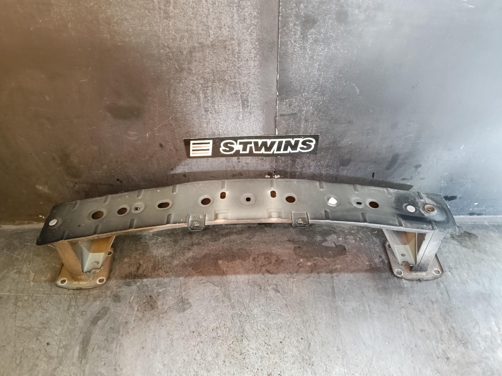 Used auto part listing image: 2018 MAZDA 6 F BAR REINFORC BRACK MAIN REINFORCEMENT, GL, 03/18-12/24 0000409604