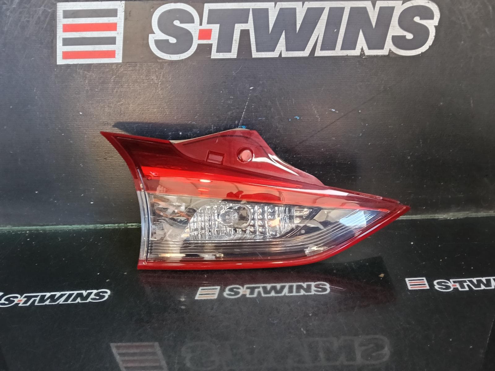 Used auto part listing image: 2018 MAZDA 6 REAR GARNISH TAILGATE LAMP (LH SIDE), GJ-GL, WAGON, TOURING/GT SP/ATENZA/TAKAMI, 10/14-12/24 0000409610