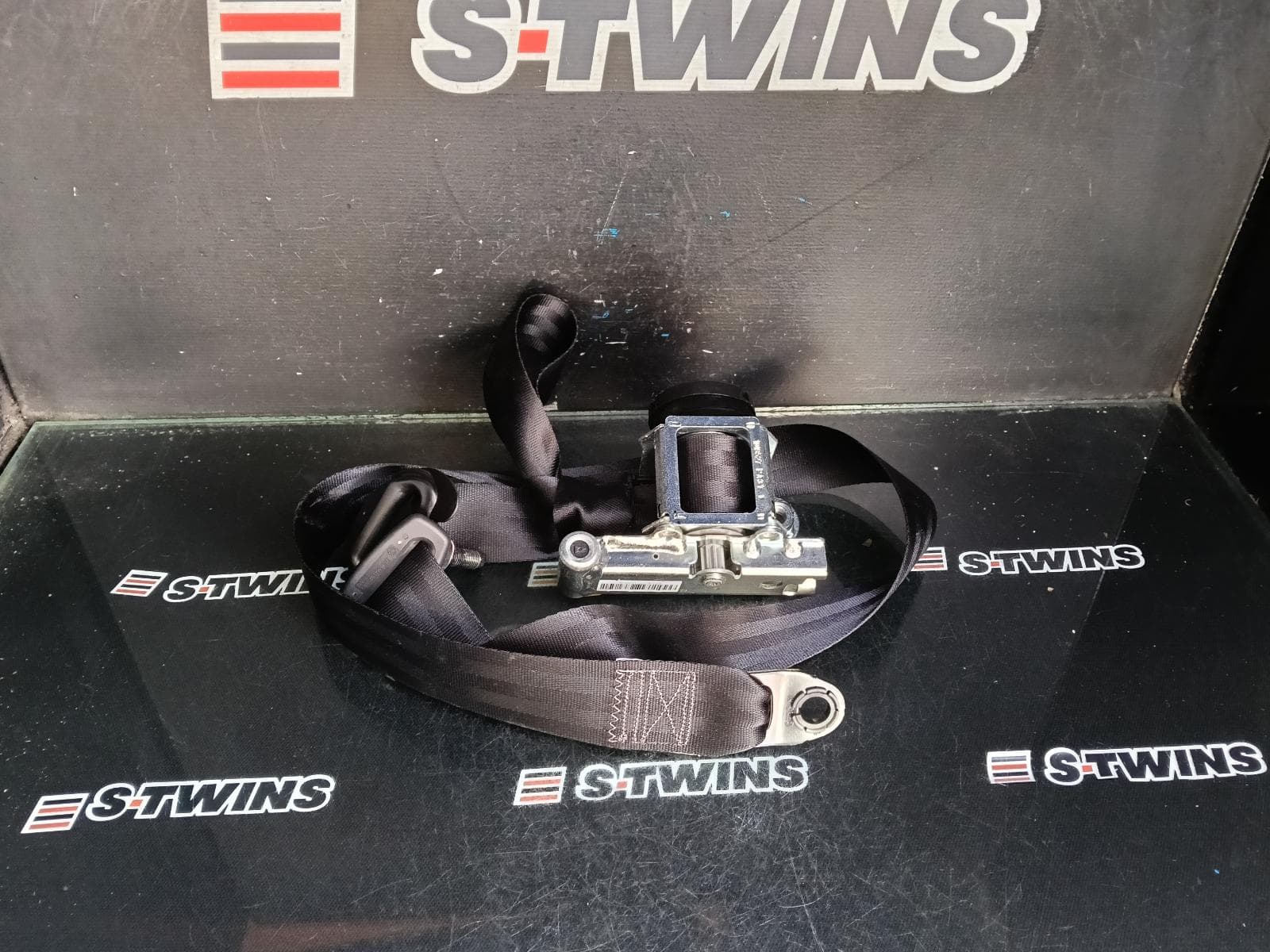 Used auto part listing image: 2024 MG ZS SEAT BELT STALK LH FRONT (SEAT BELT ONLY), AZS1, 09/17- 0000410080