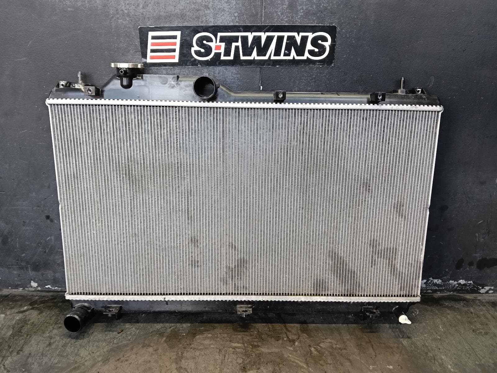 Used auto part listing image: 2021 SUBARU OUTBACK RADIATOR AUTO, 2.5, PETROL, 7TH GEN, 12/20- 0000409844