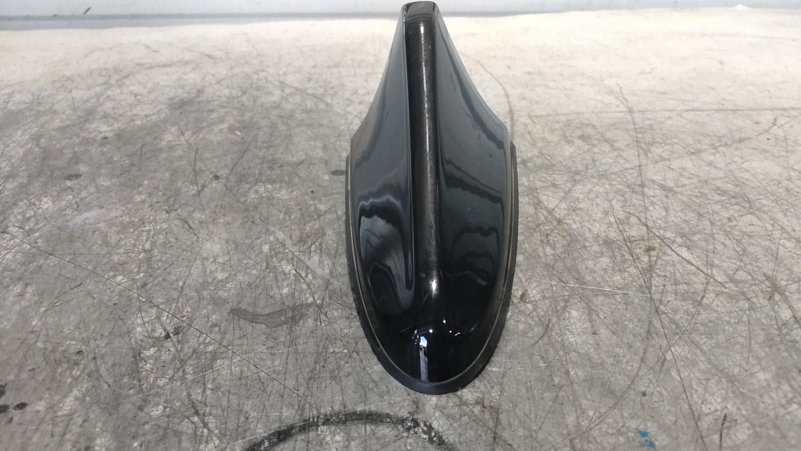 Used auto part listing image: 2023 HYUNDAI I30 ANTENNA CN7, SEDAN, 10/20- 0000407998