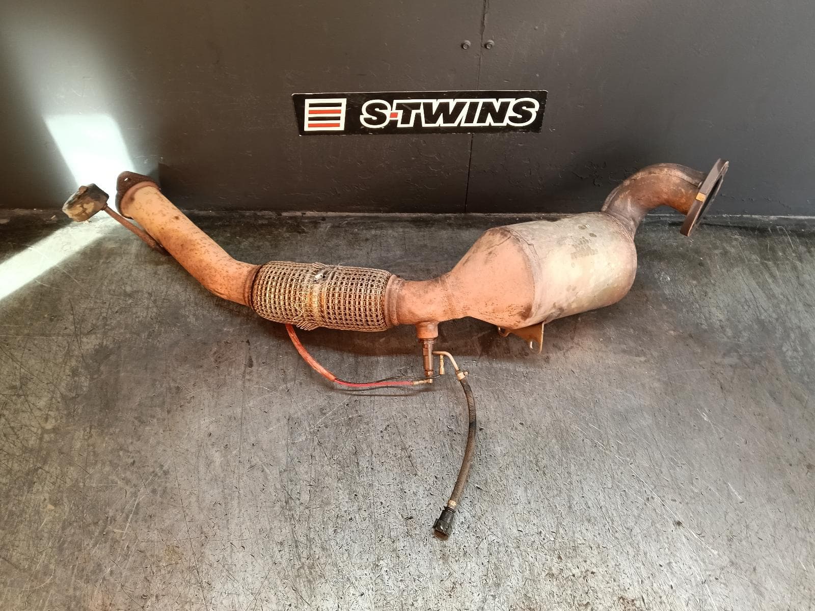 Used auto part listing image: 2018 MAZDA BT50 CATALYTIC CONVERTER DOWNPIPE-CAT TYPE, 3.2, DIESEL, W/ DPF INJECTOR/NOZZLE TYPE, UP-UR, 07/16-06/20 0000412659