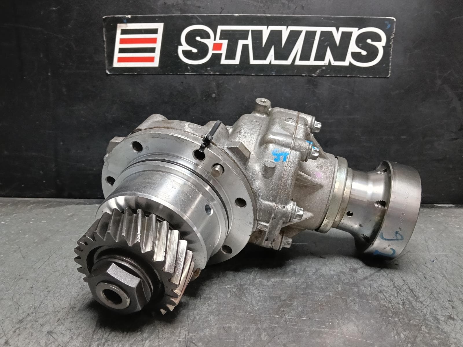 Used auto part listing image: 2014 MERCEDES CLA CLASS TRANSFER CASE C117, 10/13-02/19 0000410342