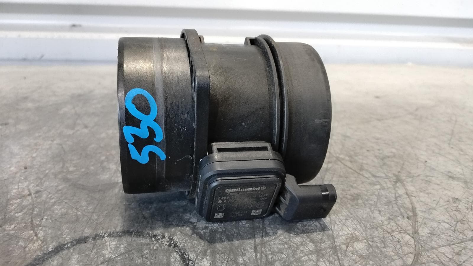 Used auto part listing image: 2014 MERCEDES VITO AIR FLOW METER 2.1, DIESEL, 651.940 CODE, 639, 02/11-02/15 0000404729