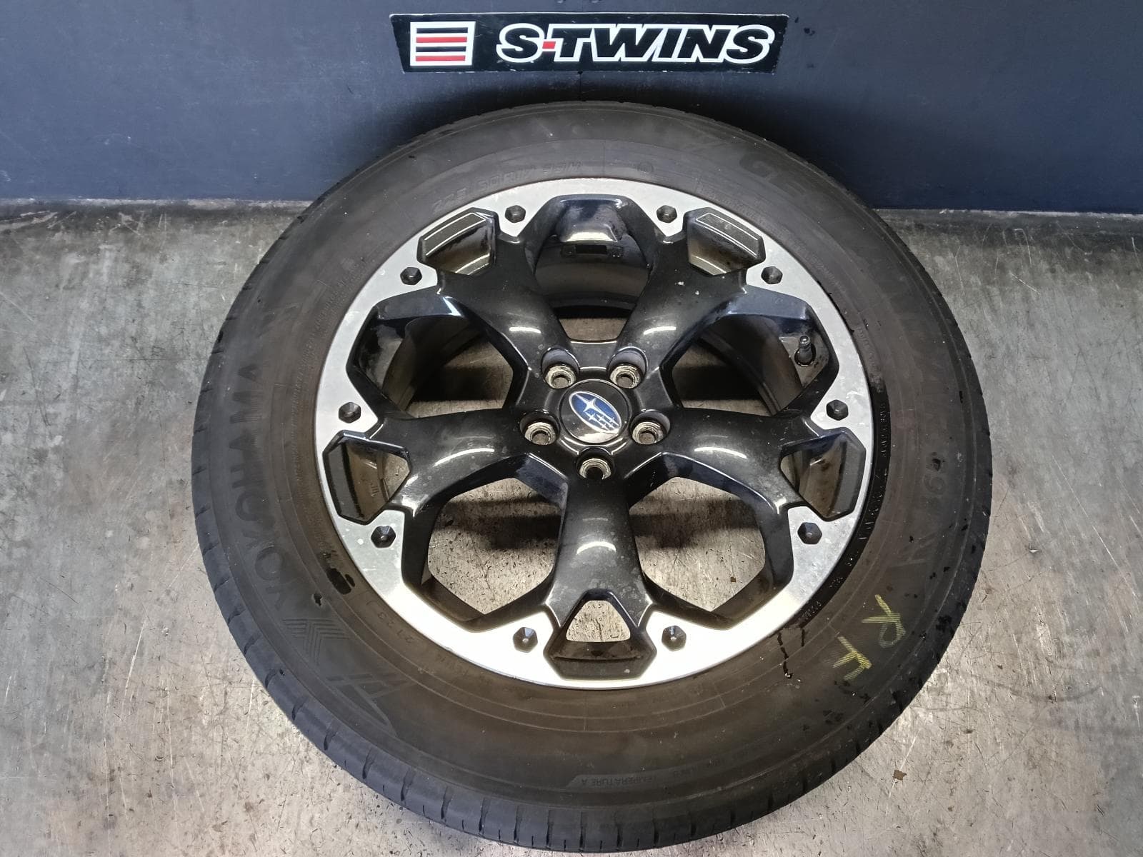 Used auto part listing image: 2021 SUBARU XV WHEEL MAG FACTORY, 17X7IN, 5 Y SPOKE, G5X, 03/17-06/23 0000413087