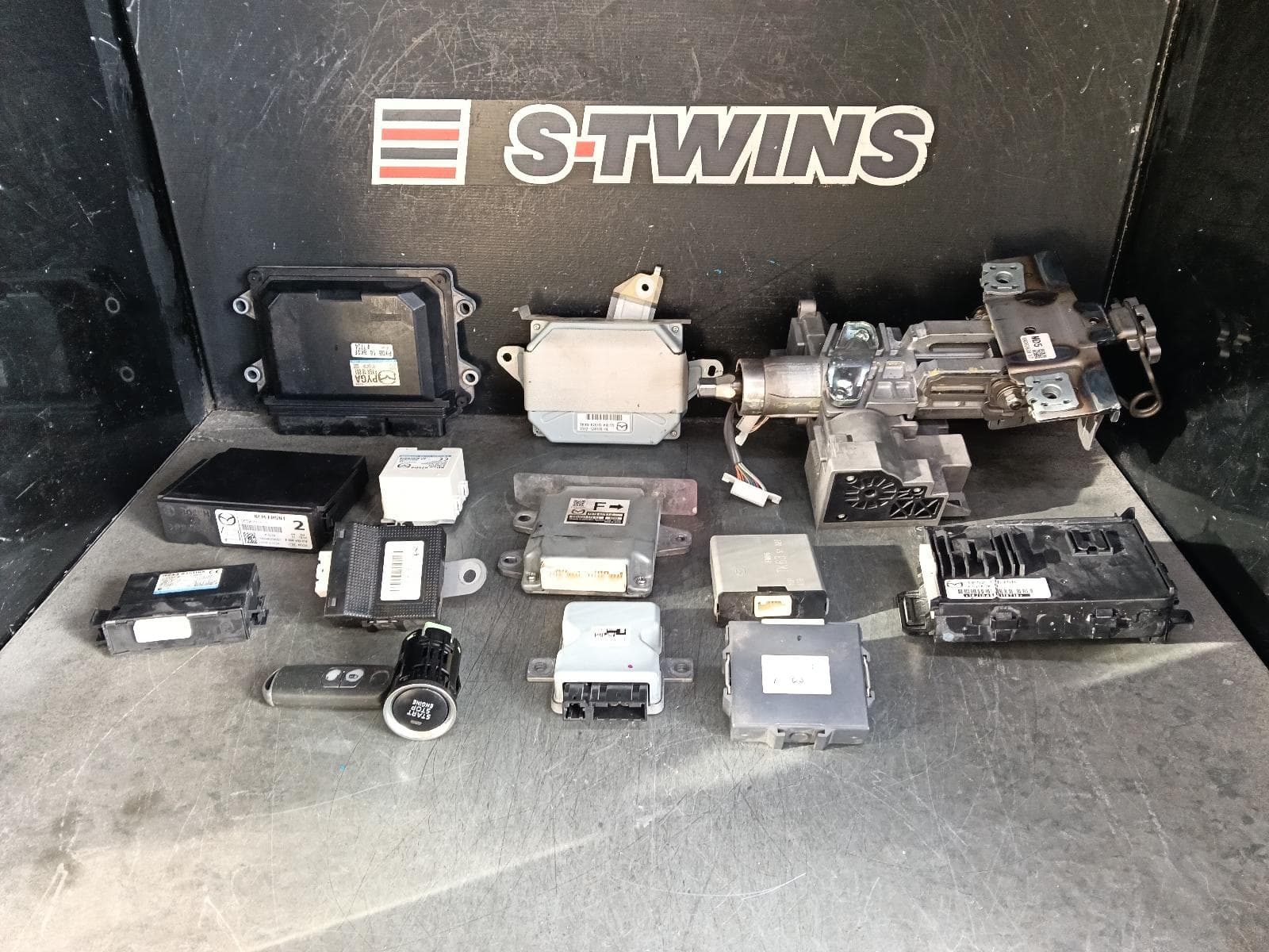 Used auto part listing image: 2016 MAZDA CX9 ENGINE ECU, 2.5, PETROL, TURBO, SEC SET (ECU/IMM/READER/KEY), TC, 07/16-12/24 0000411399