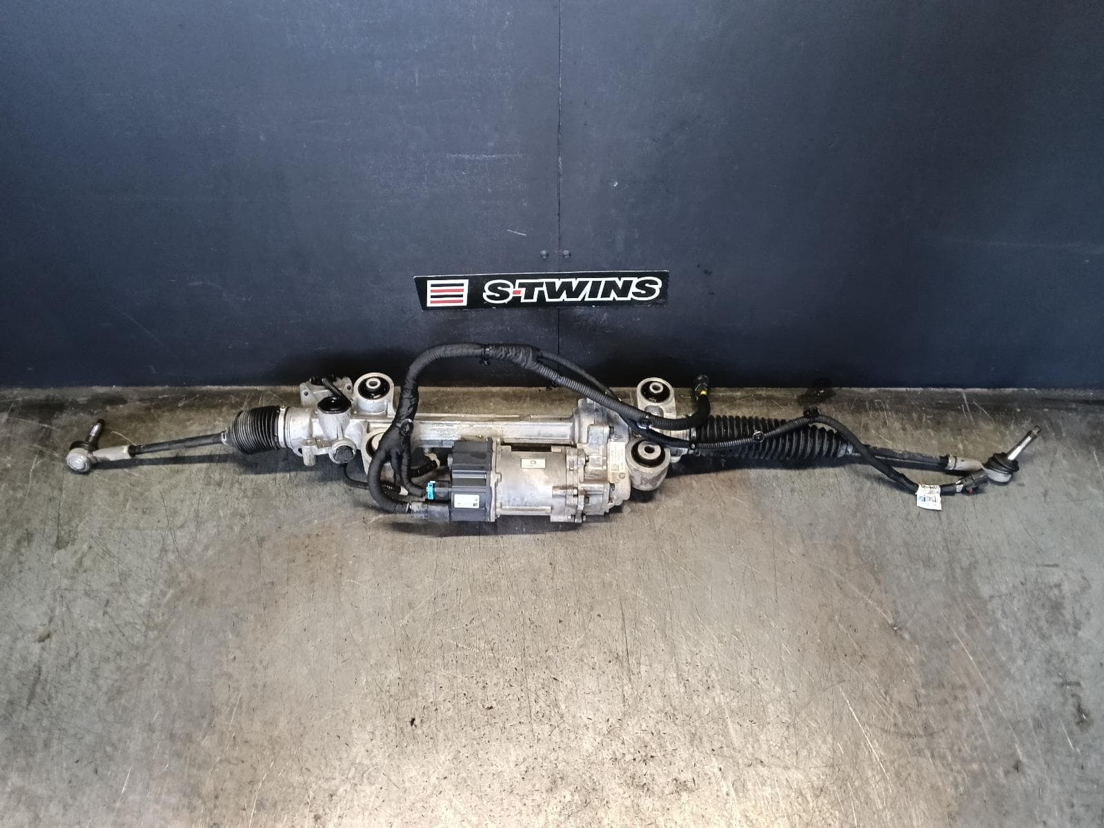 Used auto part listing image: 2019 HOLDEN COLORADO STEERING BOX RACK RG, ELECTRIC, ASSY (MOTOR & RACK), 07/16-12/20 0000413882