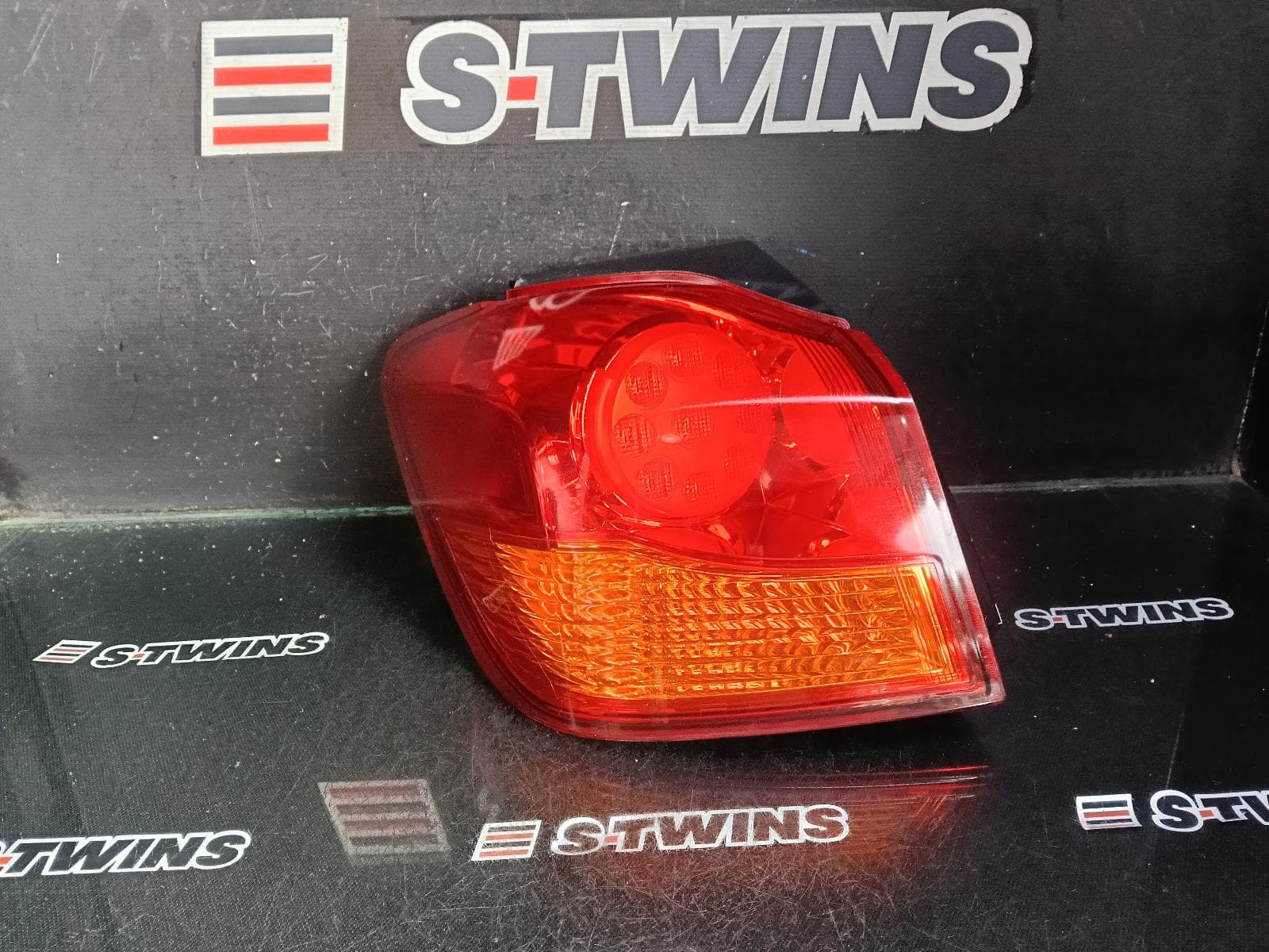 Used auto part listing image: 2013 MITSUBISHI ASX LEFT TAILLIGHT XA-XC, 05/10-05/19 0000411820