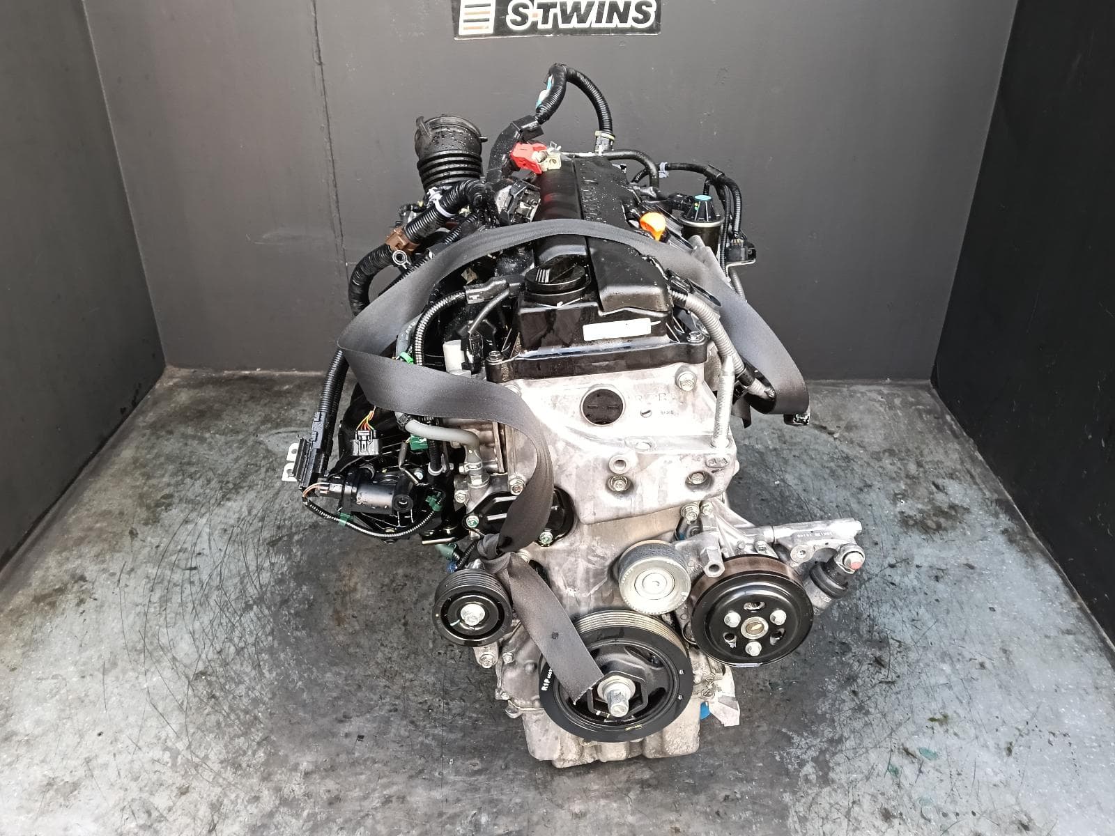Used auto part listing image: 2016 HONDA CRV ENGINE PETROL, 2.0, R20A, RM, 11/12-04/17 0000412842
