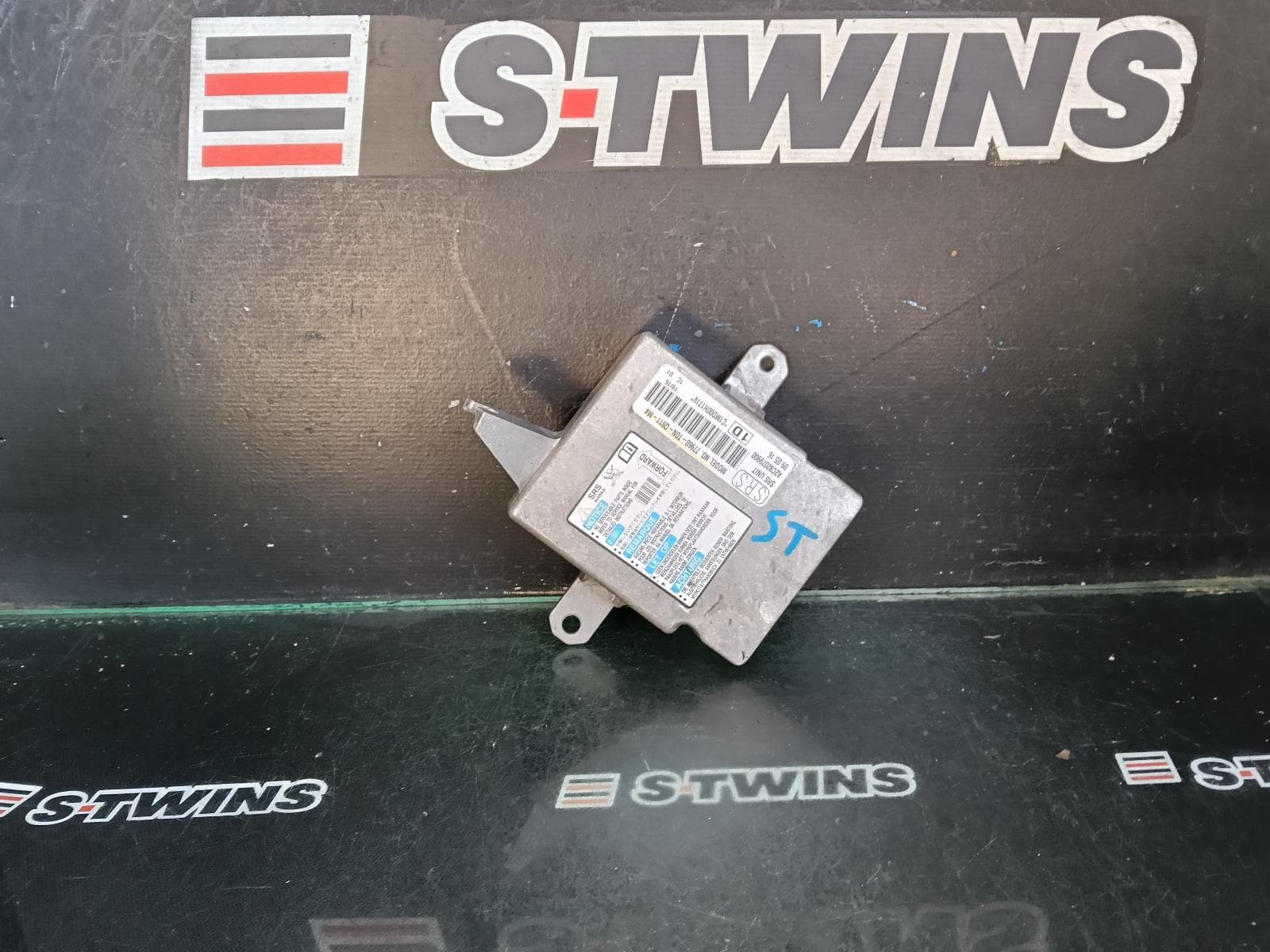 Used auto part listing image: 2016 HONDA CRV MODULE, RM, 11/12-04/17 0000412891