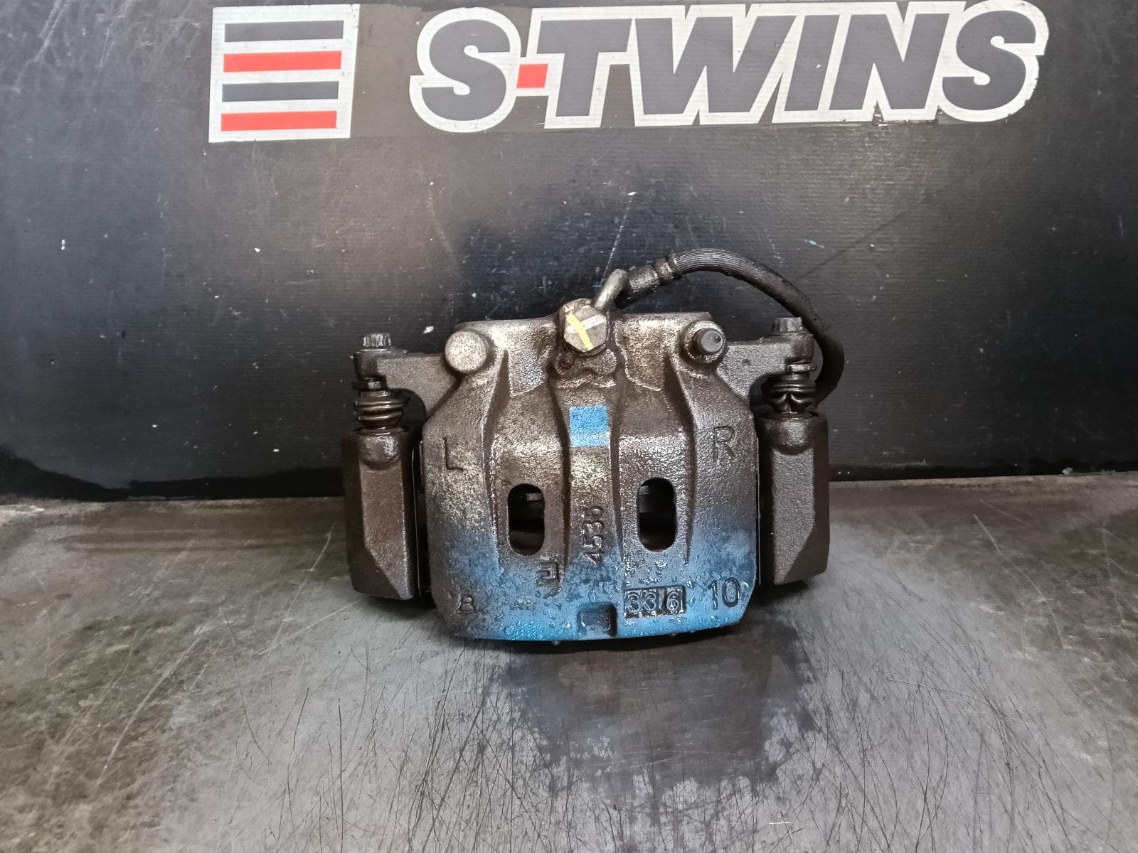 Used auto part listing image: 2013 HOLDEN COLORADO CALIPER RH FRONT, RG/RG 7, UTE/WAGON, 01/12-07/16 0000412372
