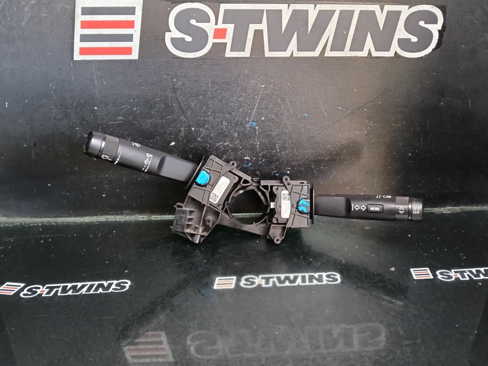 Used auto part listing image: 2013 HOLDEN COLORADO COMBINATION SWITCH ASSY (FLASHER & WIPER), RG, 01/12-12/20 0000412381