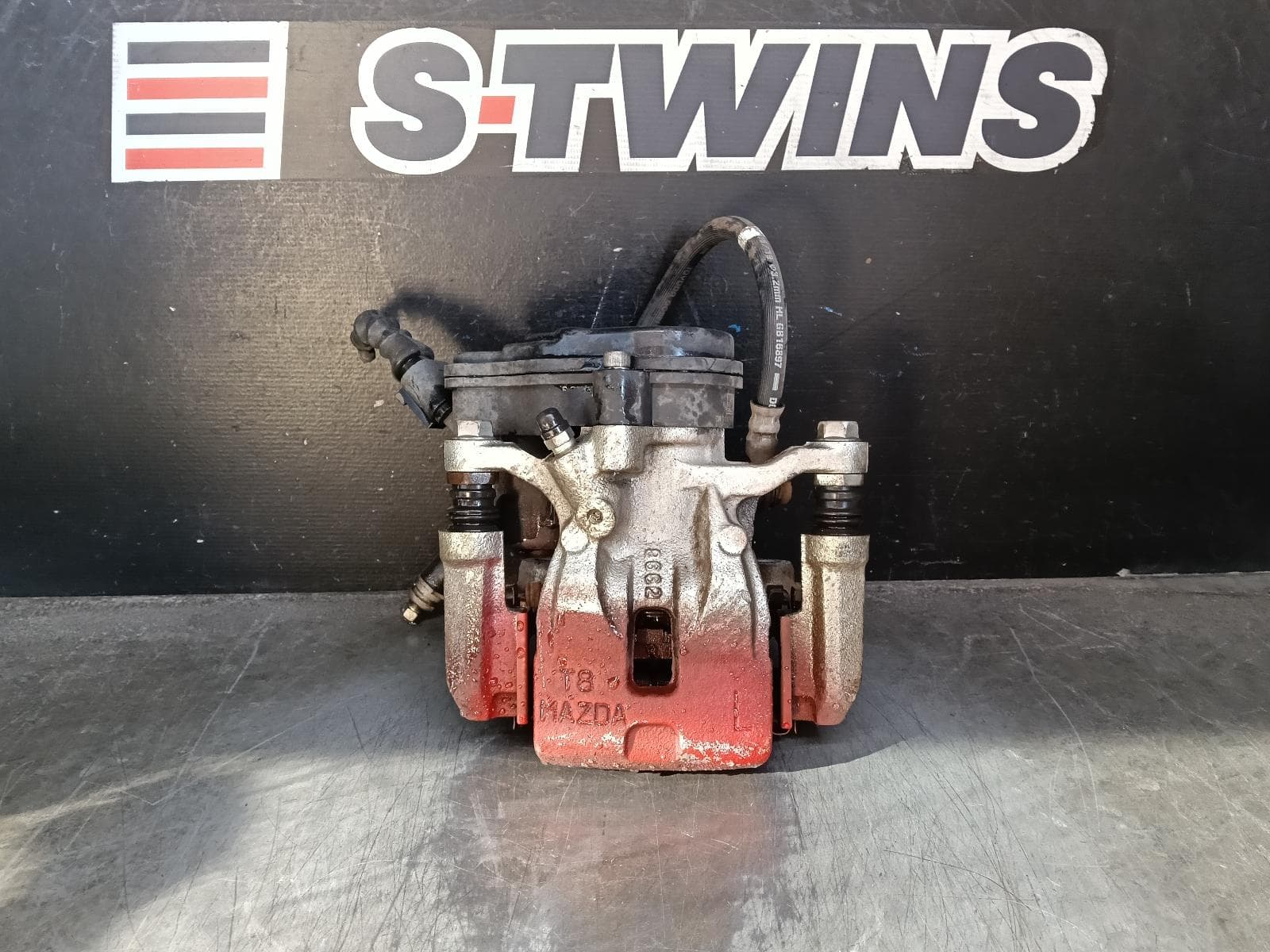 Used auto part listing image: 2019 MAZDA CX5 CALIPER LH REAR, KF, 02/17-03/26 (AUS ONLY) 0000412631