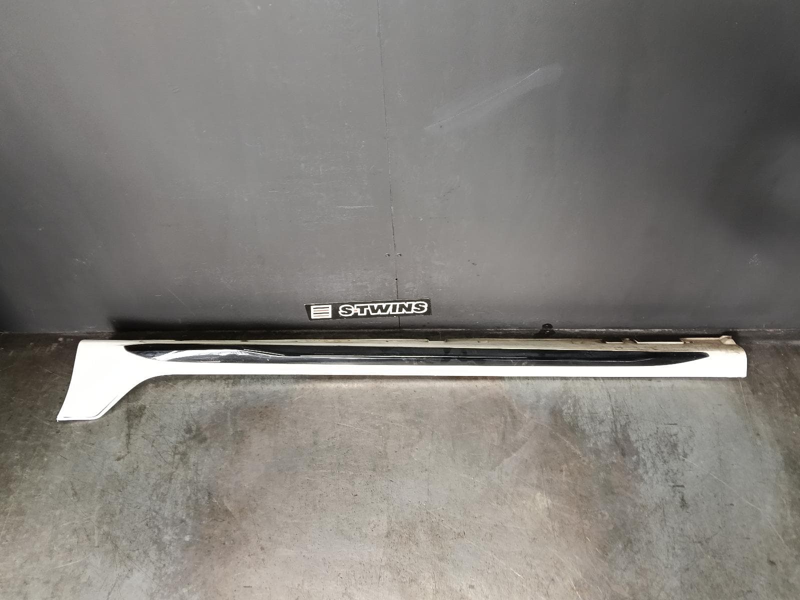 Used auto part listing image: 2021 KIA RIO SIDE STEP SKIRT YB, 12/16-06/23 0000413444