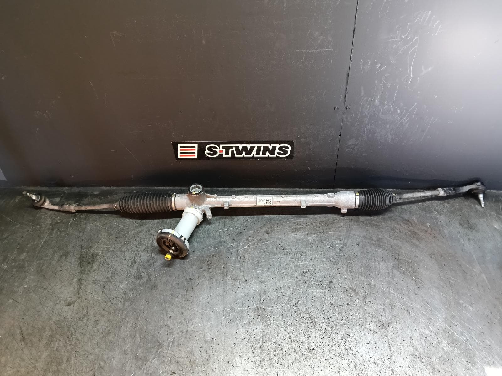 Used auto part listing image: 2021 KIA RIO STEERING BOX RACK YB, 12/16-06/23 0000413445