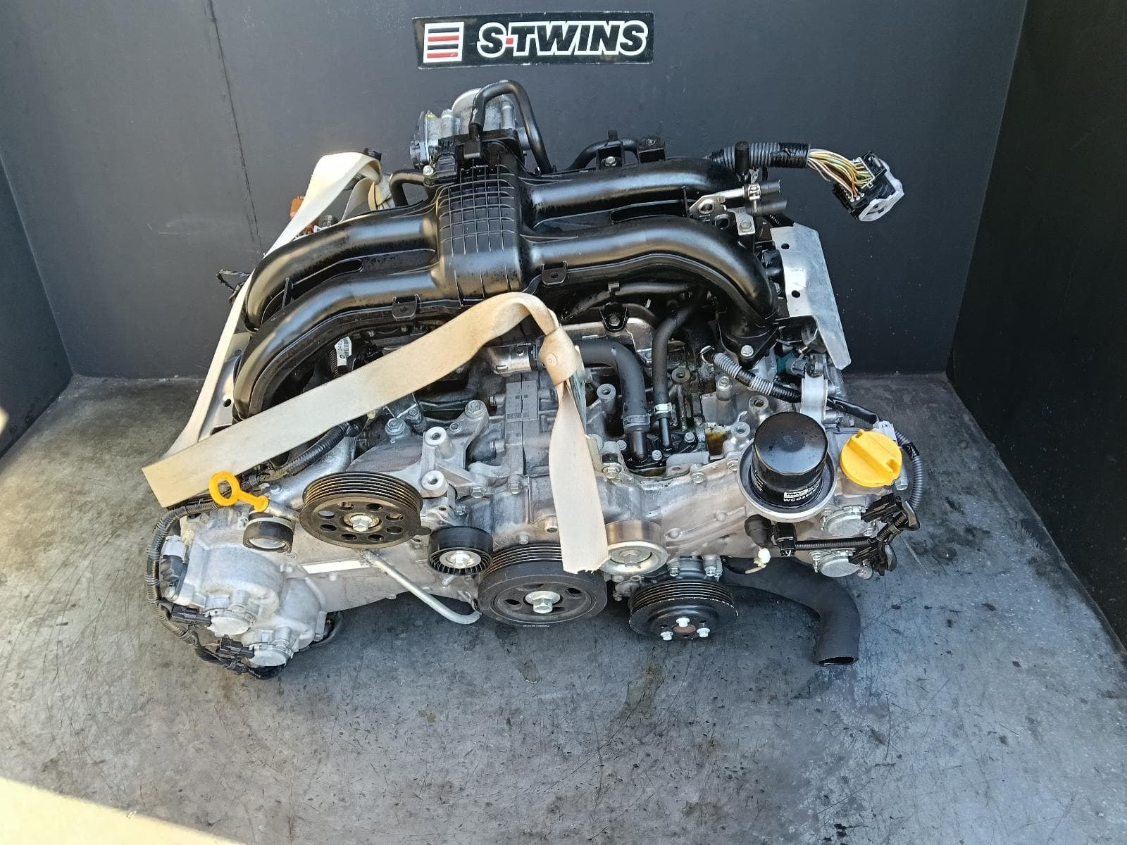 Used auto part listing image: 2014 SUBARU XV ENGINE PETROL, 2.0, FB20, AUTO T/M, G4X, FB20AHZH4E, 08/11-03/15 0000413383