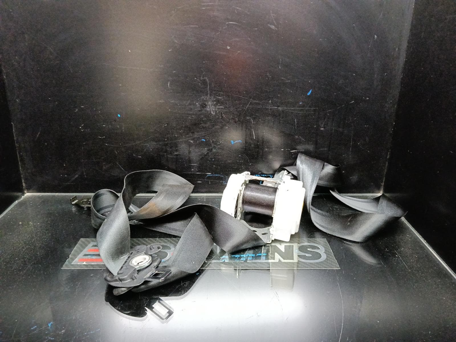 Used auto part listing image: 2020 LEXUS ES SERIES (13-) SEAT BELT STALK RH FRONT, SEAT BELT ONLY, XZ10, 08/18- 0000410570