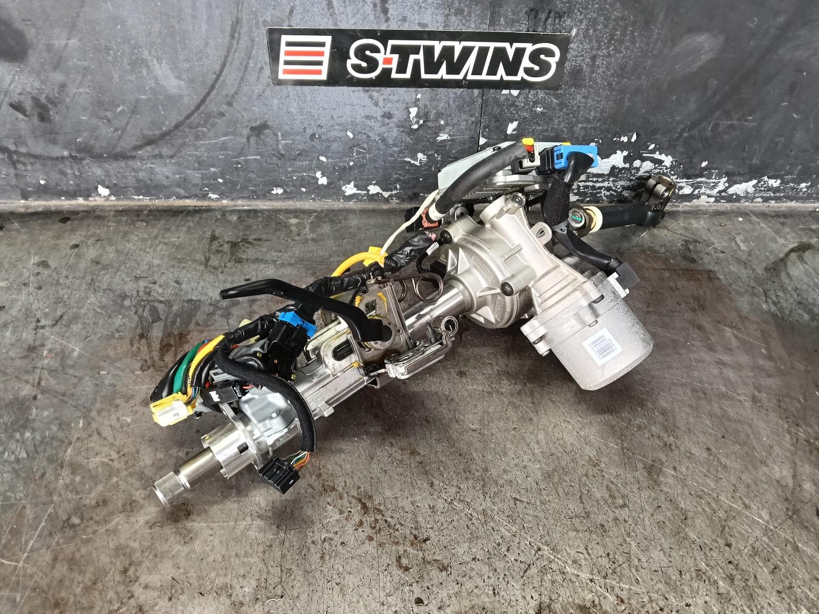 Used auto part listing image: 2019 HYUNDAI I30 STEERING COLUMN ELECTRIC W/ MOTOR ON COLUMN TYPE, PD (S. KOREA VIN KMHH), 03/17-02/21 0000402574