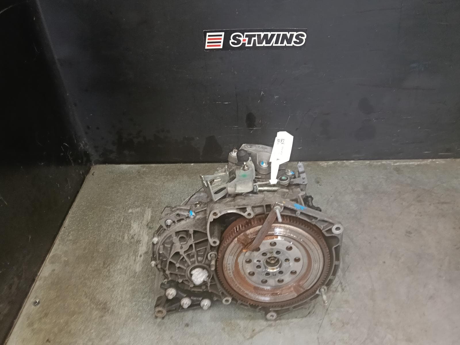 Used auto part listing image: 2011 ALFA ROMEO GIULIETTA TRANS GEARBOX MANUAL, PETROL, 1.7, 940 SERIES, 06/11- 0000414536