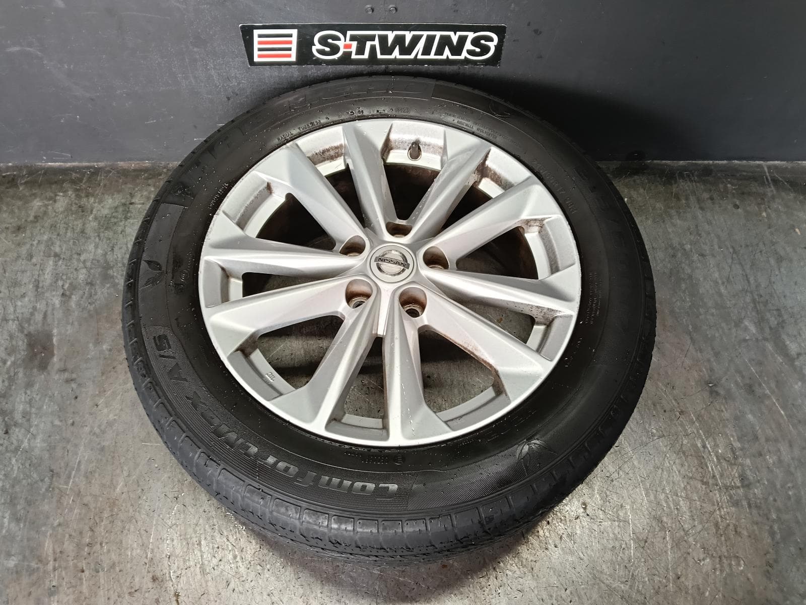 Used auto part listing image: 2014 NISSAN QASHQAI WHEEL MAG FACTORY, 17X7IN, ST/TS, J11, 12/13-06/17 0000414692