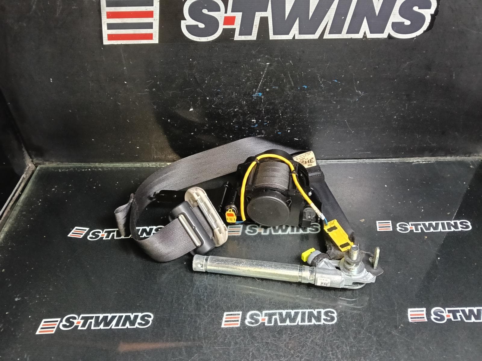 Used auto part listing image: 2018 SUBARU IMPREZA SEAT BELT STALK G5, LH FRONT, SEAT BELT ONLY, SEDAN/HATCH, 09/16-09/23 0000414381