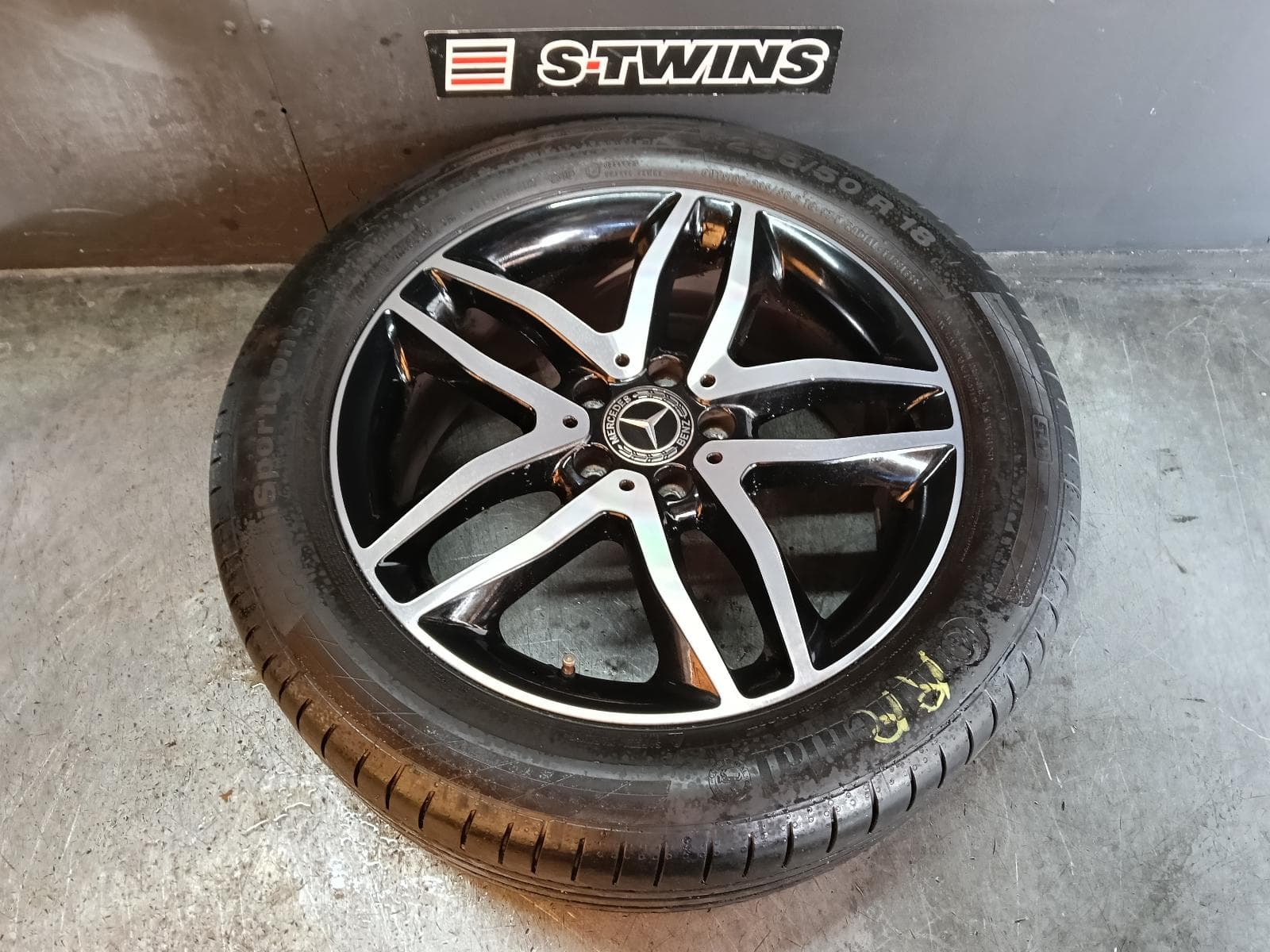 Used auto part listing image: 2018 MERCEDES GLA CLASS WHEEL MAG FACTORY, 18X7IN, 01R CODE, X156, 04/14-01/20 0000414957