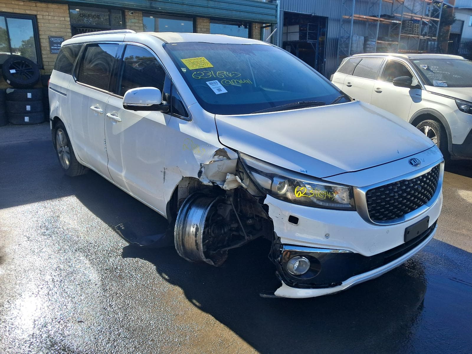 2017 KIA CARNIVAL/GRAND CARNIVAL 2