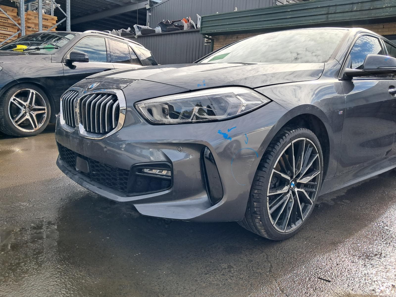 2019 BMW 1 SERIES 9