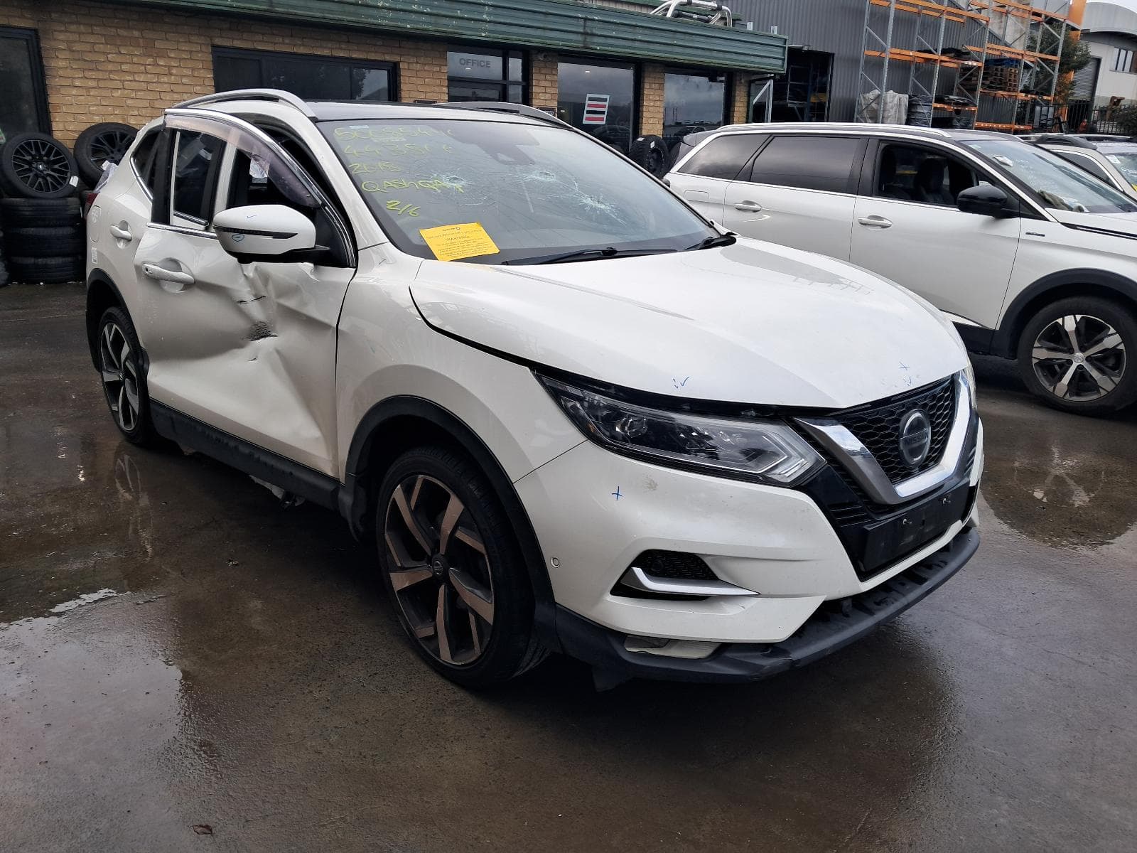 Featured wrecking vehicle: 2019 NISSAN QASHQAI (stock 11025)