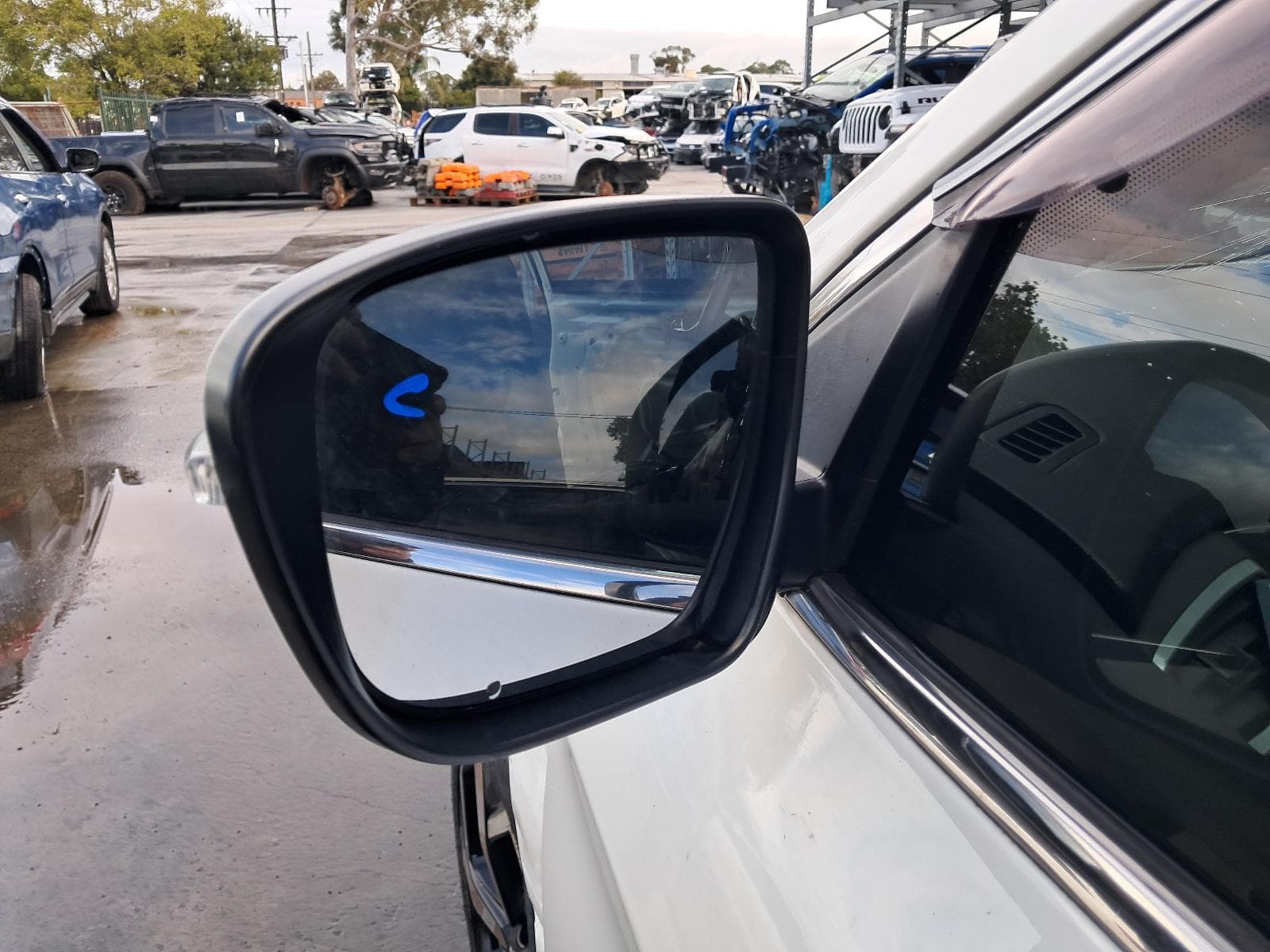 2019 NISSAN QASHQAI 12