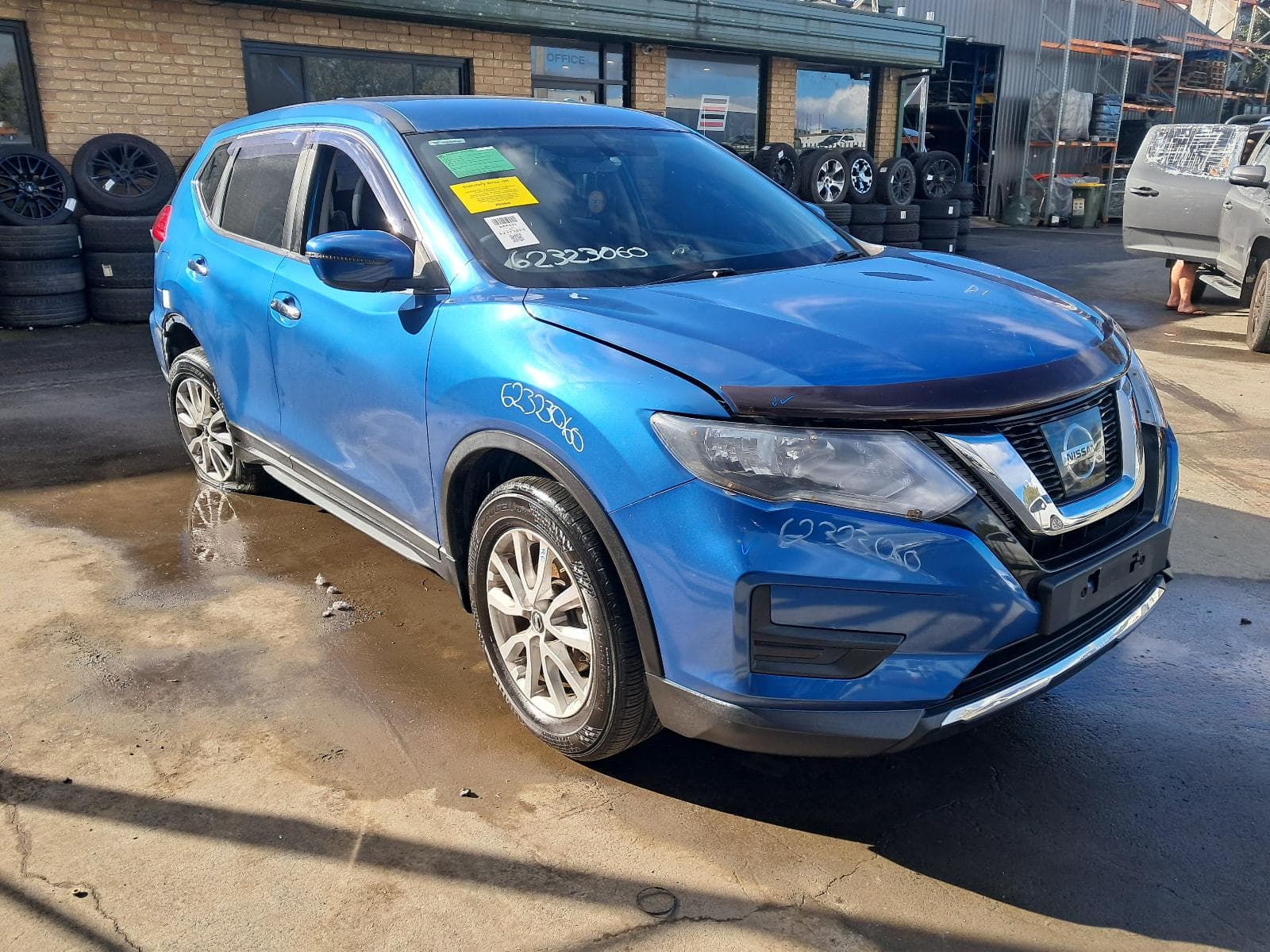 Featured wrecking vehicle: 2017 NISSAN XTRAIL (stock SPN990)