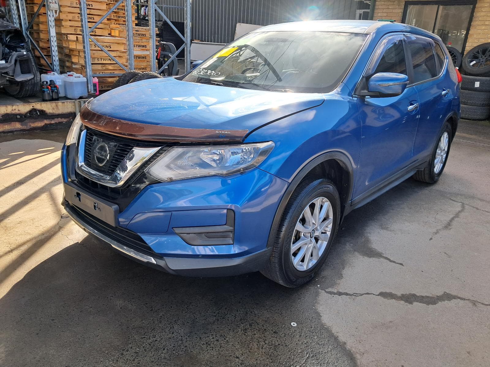 2017 NISSAN XTRAIL 3